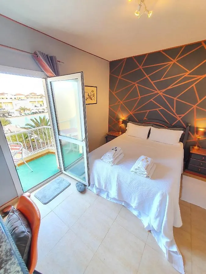 Apartment Deluxe Home From Home In Caleta De Fuste